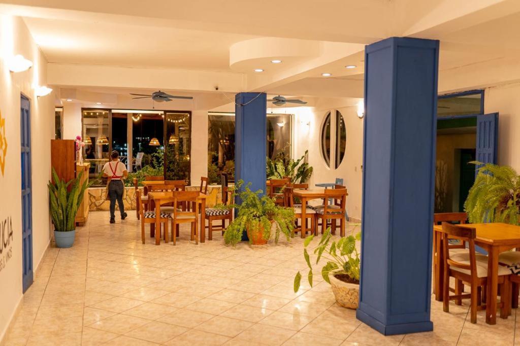 Hotel Sabana Flores Exterior foto