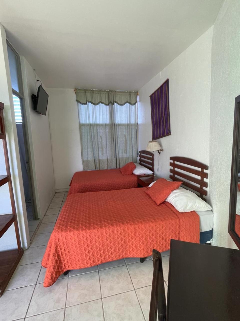 Hotel Sabana Flores Exterior foto